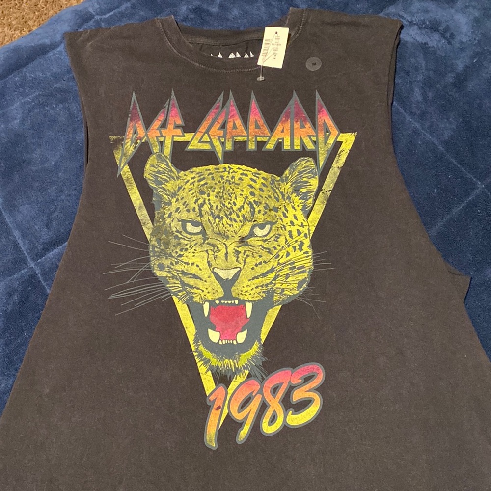 Def Leppard Sleeveless 100% Cotton T-Shirt